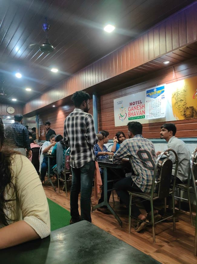 Hotel Shree Ganesh Bhavan